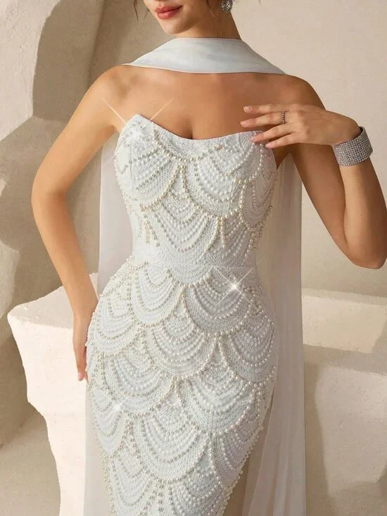 White Elegant Women's Strapbackless Pearl Glamorous Dress - Picture 3 of 6